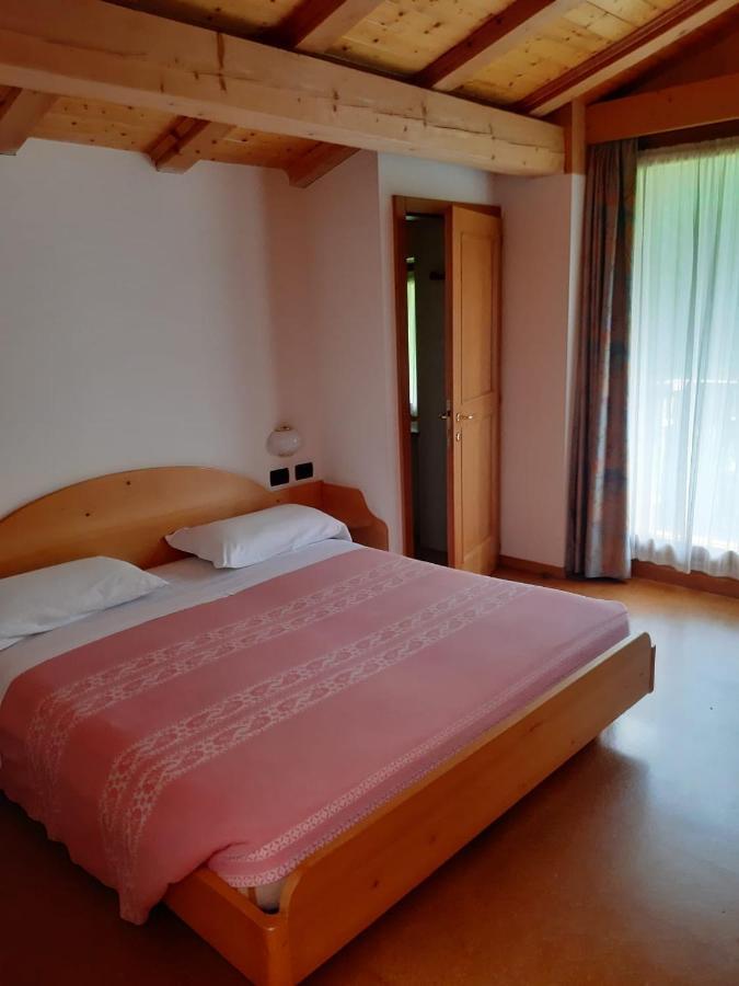 Albergo Scoiattolo Tret Экстерьер фото